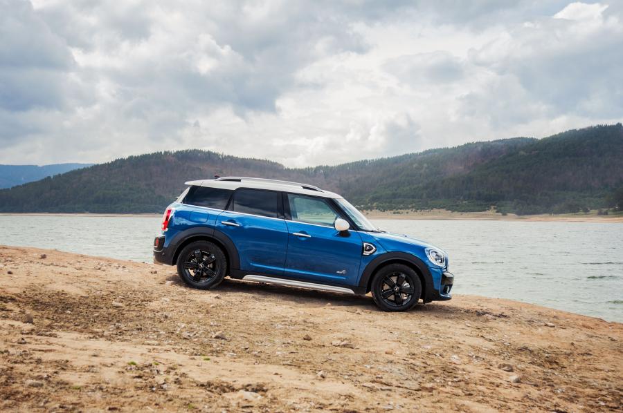  Mini Cooper S Countryman ALL4 2017 года  (WW) (фото 2 из 138)